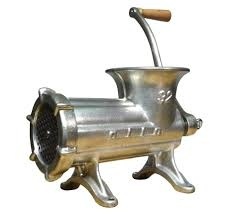 Maszynki do mięsa. Taki prezent otrzymały matki poległych rosyjskich żołnierzy