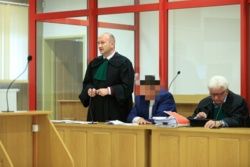 Kolejny polityk znajdzie się we właściwym dla siebie miejscu.