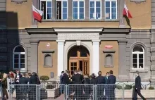 Młodzież Tarnowa wyjdzie na ulice w geście poparcia dyrektora Ryby