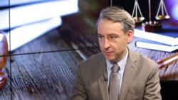 Prof. Grzeszczak: Przed nami długa i niepewna droga