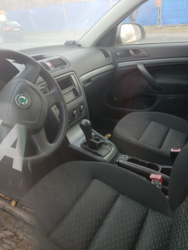 6885760e-db45-40c5-83d8-43151545d9b8