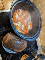 e6387ddd-9a78-43de-b09a-6418cd235e45