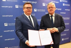 Dyrektor szpitala w Tworkach powołany przez Donalda Tuska na prezesa ARiMR