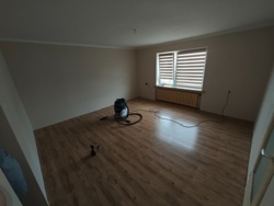 15a75efb-2b7b-4ad3-8e90-a6cd036f3e51