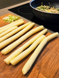 a2c5df27-ae37-442c-83c3-30f623c2cf44