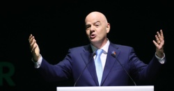 Koniec klasycznych spalonych. FIFA robi przewrót. Niewiarygodny plan Infantino