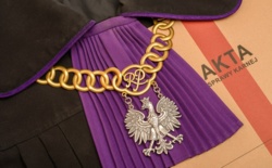 Sprawa 18-latka z Podkarpacia, który miał przygotowywać zamach terrorystyczny i propagować dżihad trafi do Sądu