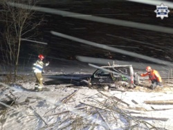 Wjechał na zamarznięte Jezioro Żywieckie. Lód nie wytrzymał