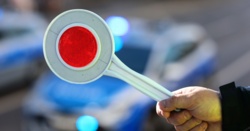 Nowy rodzaj mandatu: przymusowy postój za przekroczenie prędkości. Kierowca będzie musiał "odpocząć" nawet 30 minut