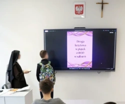 Dwie godziny religii lub etyki obowiązkowe? Sejm zajmie się projektem ustawy