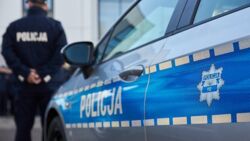 Policjanci będą szkolić się dłużej, ale tylko o 32 dni. To wciąż znacznie krócej niż przed pandemią