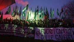 Marsz Niepodległości w podsumowaniu policji: 367 osób wylegitymowanych, 11 zatrzymanych