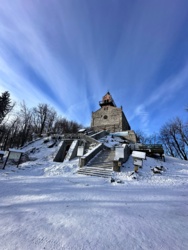 bef6ea42-a48c-4776-b69b-ffa88d2a2242