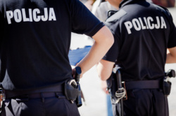 Akt oskarżenia przeciwko dwóm policjantom z Jeleniej Góry