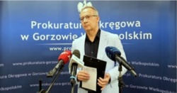 Prokurator nie chce postawić zarzutów Bąkiewiczowi – złożył wniosek o wyłączenie