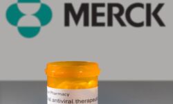 Merck ocenia, że jego lek będzie skuteczny na każdy wariant koronawirusa