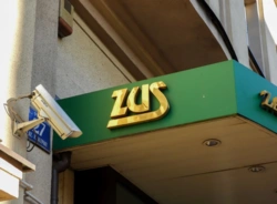 Pracownicy ZUS ruszyli po większe pieniądze. Nad instytucją wisi widmo strajku