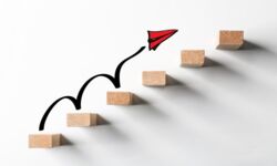 Trzciołek: Podwyżki stóp procentowych odbiją się na kosztach obsługi długu publicznego dopiero w dłuższym terminie