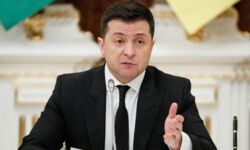 Zełenski po rozmowie z Macronem: żądam natychmiastowego zawieszenia broni