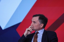 Prokuratura wydała postanowienie o zatrzymaniu Zbigniewa Ziobry