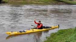 1200 kilometrów samotnie kajakiem, by pomóc choremu dziecku!