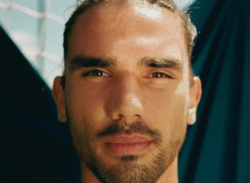 Marian H⁎⁎a w Szczecinie. Nowy obrońca w składzie Pogoni