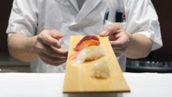 "Ważniejsze niż gwiazdka Michelin”: litewski szef kuchni uznany za najlepszego mistrza sushi