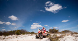 Rajd Sertoes: Sonik wystrzega się przygód i jedzie po punkty