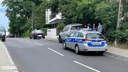 Warszawa. Nieoficjalnie: poszukiwani mężczyźni ukradli dwóm kobietom ponad 100 tys. zł i kilkadziesiąt tys. dolarów