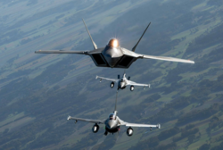 Raptory za MiG-29. Polska filarem wschodniej flanki NATO