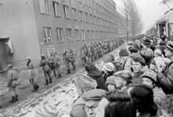 Antyterrorystami w przyszłych strażaków: strajk w WOSP w Warszawie