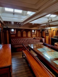 2c7e7558-23e2-49a8-9b55-a0985fbdae88