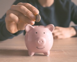 Szokujące dane. Połowie Polaków ledwo wystarcza do pierwszego