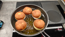 d37129a5-9c2b-4448-b981-c9206176e391