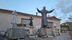 c010d1e8-86e5-4f66-bbc6-97288769559e