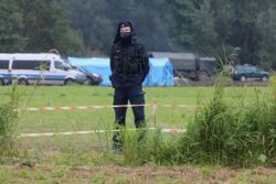 Stan nadzwyczajny niewart świeczki