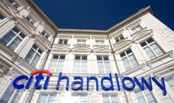 Citi: złoty mógłby zostać bardziej dotknięty przez zawirowania geopolityczne niż inne waluty regionu 