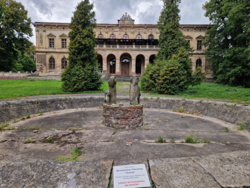 e0909df0-9c08-434a-81d0-59e60f9ab9ee