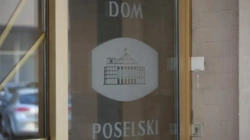 Minister wyprowadził się z hotelu sejmowego, powodem "patoposłowie"