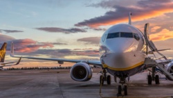 Ryanair wprowadza większy, bezpłatny bagaż podręczny od 4 września - Wiecznie Wolni