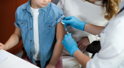 Ratownik medyczny zamiast pielęgniarki w szkole. Ministerstwo Zdrowia szykuje zmiany