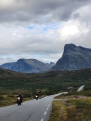 5ada1786-d97d-4be7-8936-72421ccc9f4c