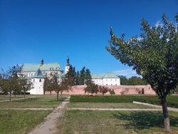 e84f7d46-4114-465c-ad54-c5695c3829af