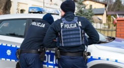 Policjant uciekał przed kolegami. Teraz straci pracę