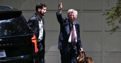 Były doradca Trumpa w tarapatach. Wynosił ściśle tajne informacje