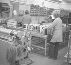 Jak rozkradziono Polskę w latach 90?