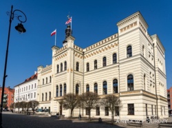 c6c58fce-1216-4d21-821b-1e3be5fbb366