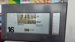 c14c7bf4-0ee8-4c26-8f9d-62c3e57eb8a6