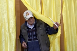 Wybory w cieniu afery. Rumunia ponownie wybiera prezydenta