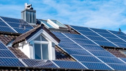 Ogłoszono kary za zbyt dużą produkcję energii z paneli fotowoltaicznych